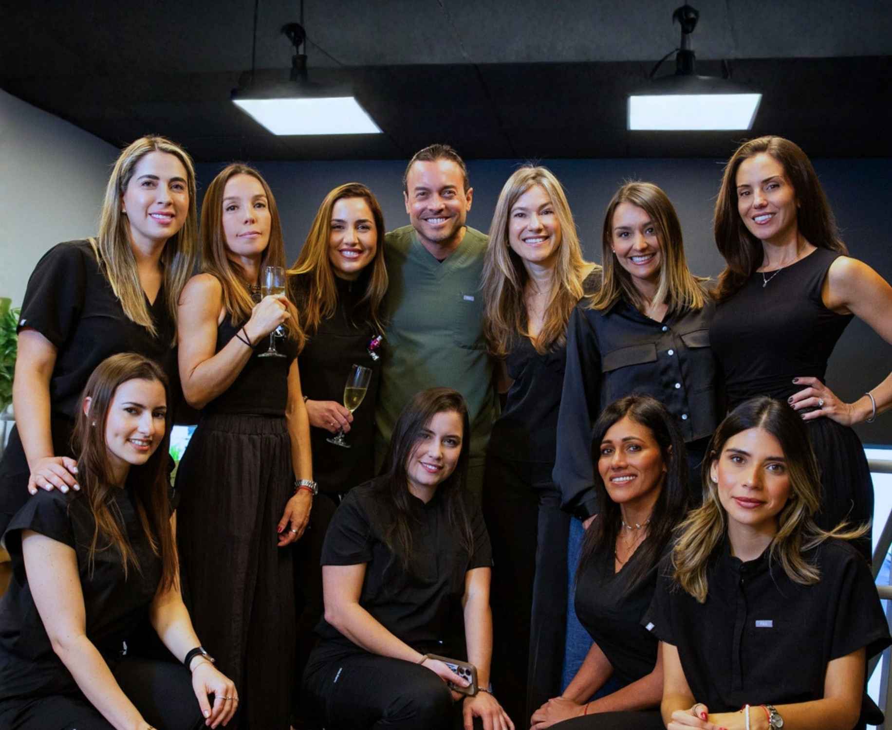 HQ Dontics Dentistry team