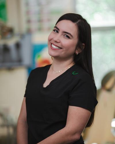 Claudia Jimenez, C.R.D.H.